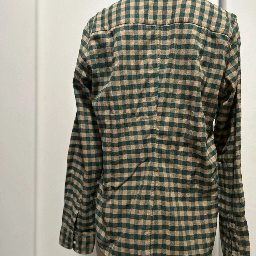 Frank & Eileen “Barry” Green and Tan Plaid Shirt - Picture 5 of 8